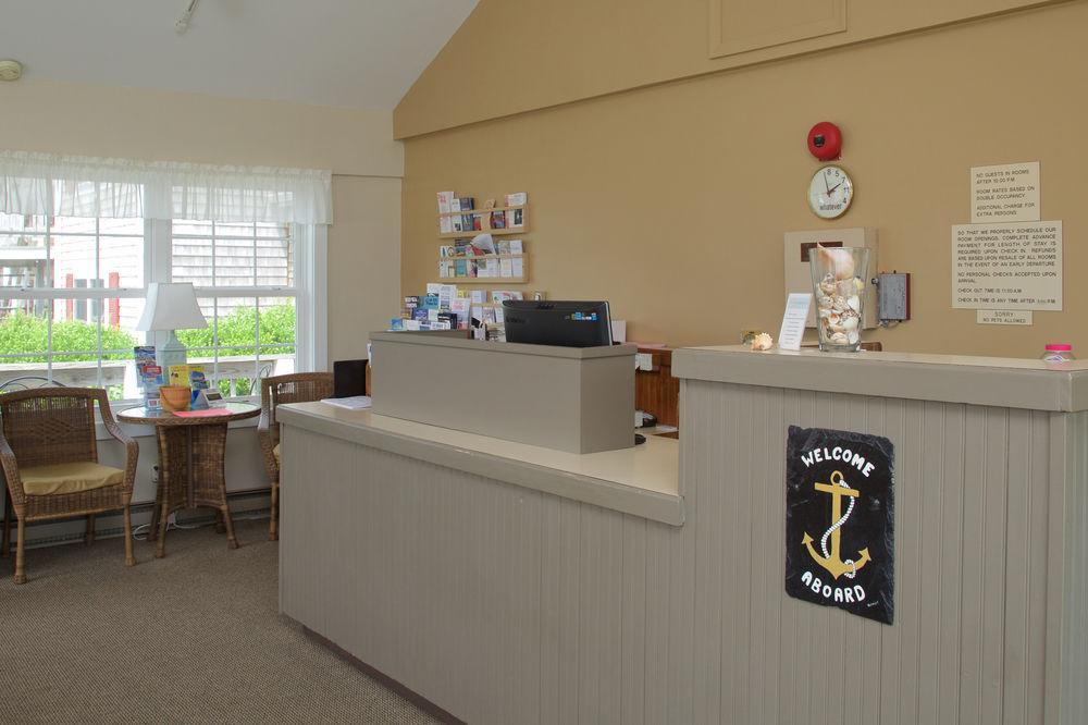 Holiday Hill Inn & Suites Dennisport Extérieur photo